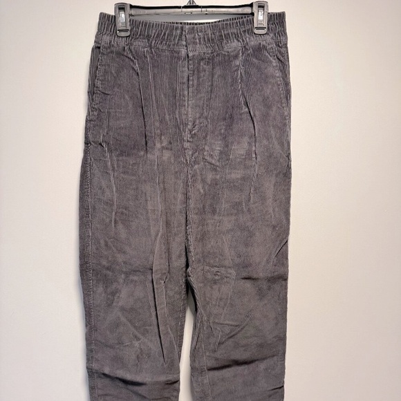 GAP Pants - GAP Corduroy Grey Pull On Ankle Pants Medium